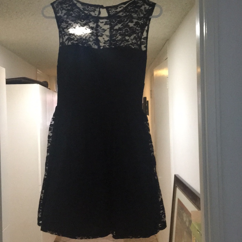 Beautiful petite black dress